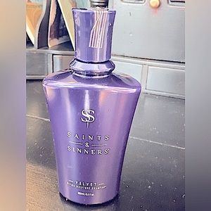 Saints & Sinners Vêlvet Divine Luxury Shampoo